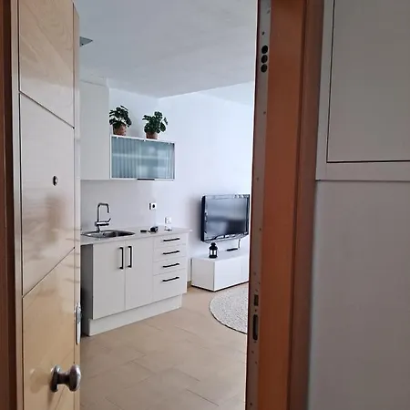 Precioso Loft Al Lado Parc Vallparadis By Lofties Terrassa
